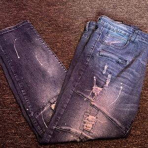 Freehold  type:skinny fit